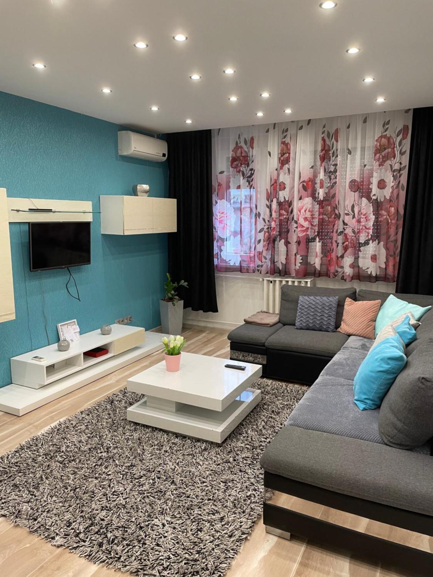 Ferienwohnung Igenyes Lakas Szegedin Exterior foto